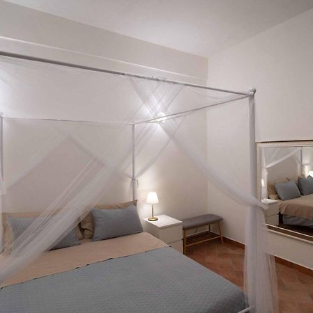 Beb Secret Window Bed & Breakfast Pistoia Dış mekan fotoğraf