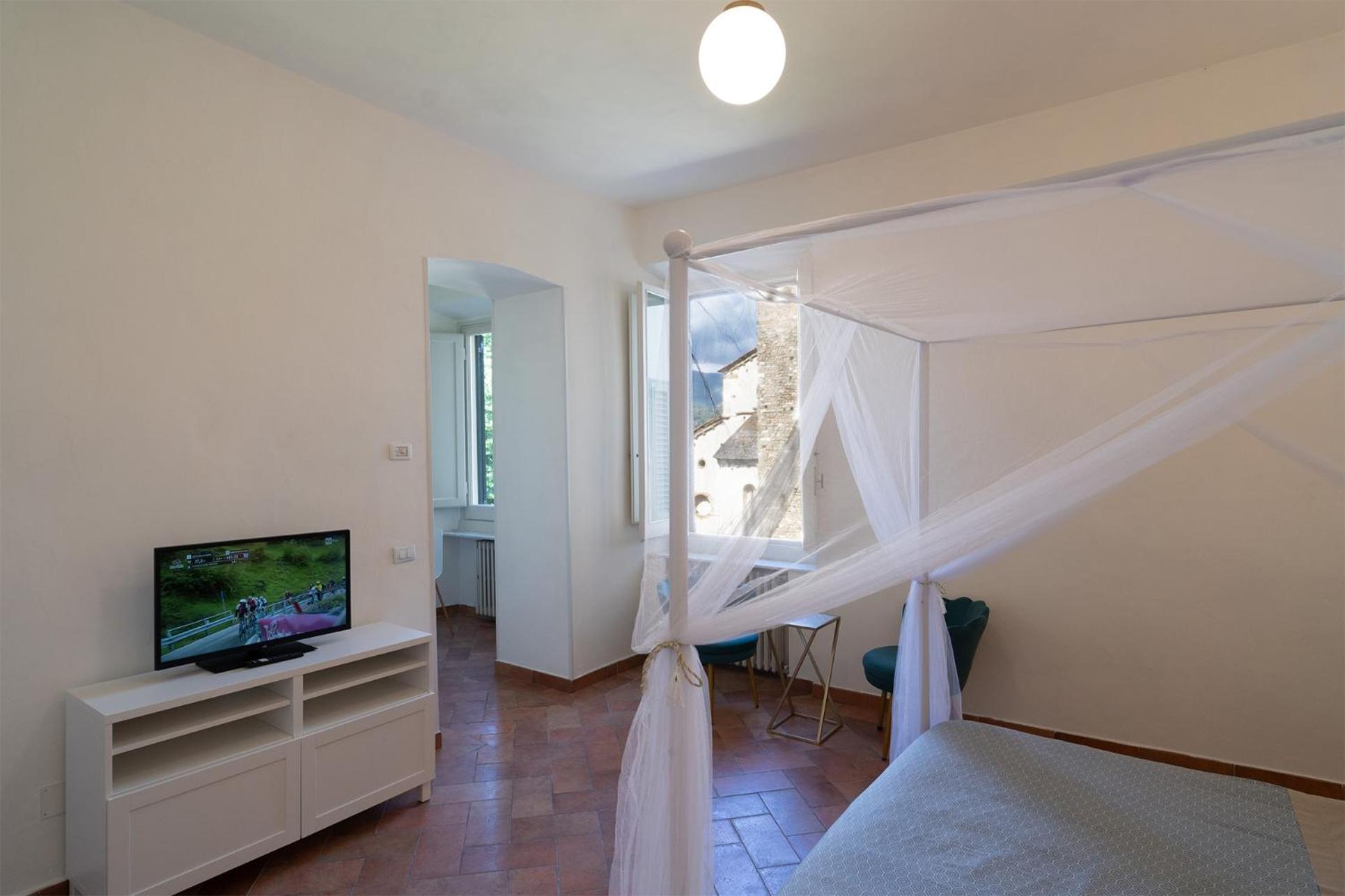 Beb Secret Window Bed & Breakfast Pistoia Dış mekan fotoğraf