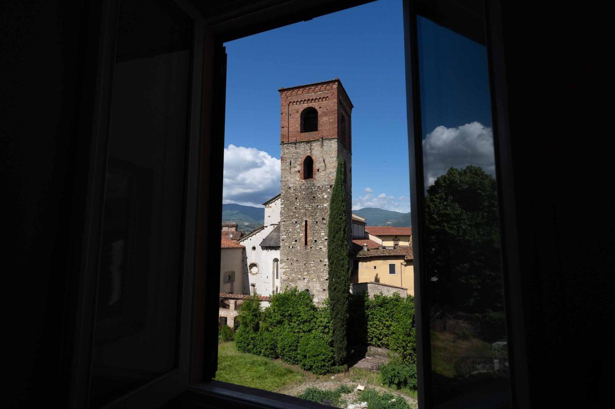 Beb Secret Window Bed & Breakfast Pistoia Dış mekan fotoğraf